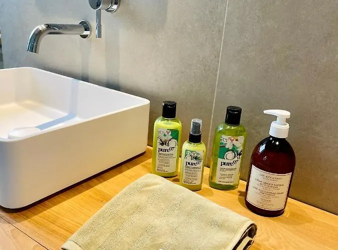 La Maison Rouge Apartment